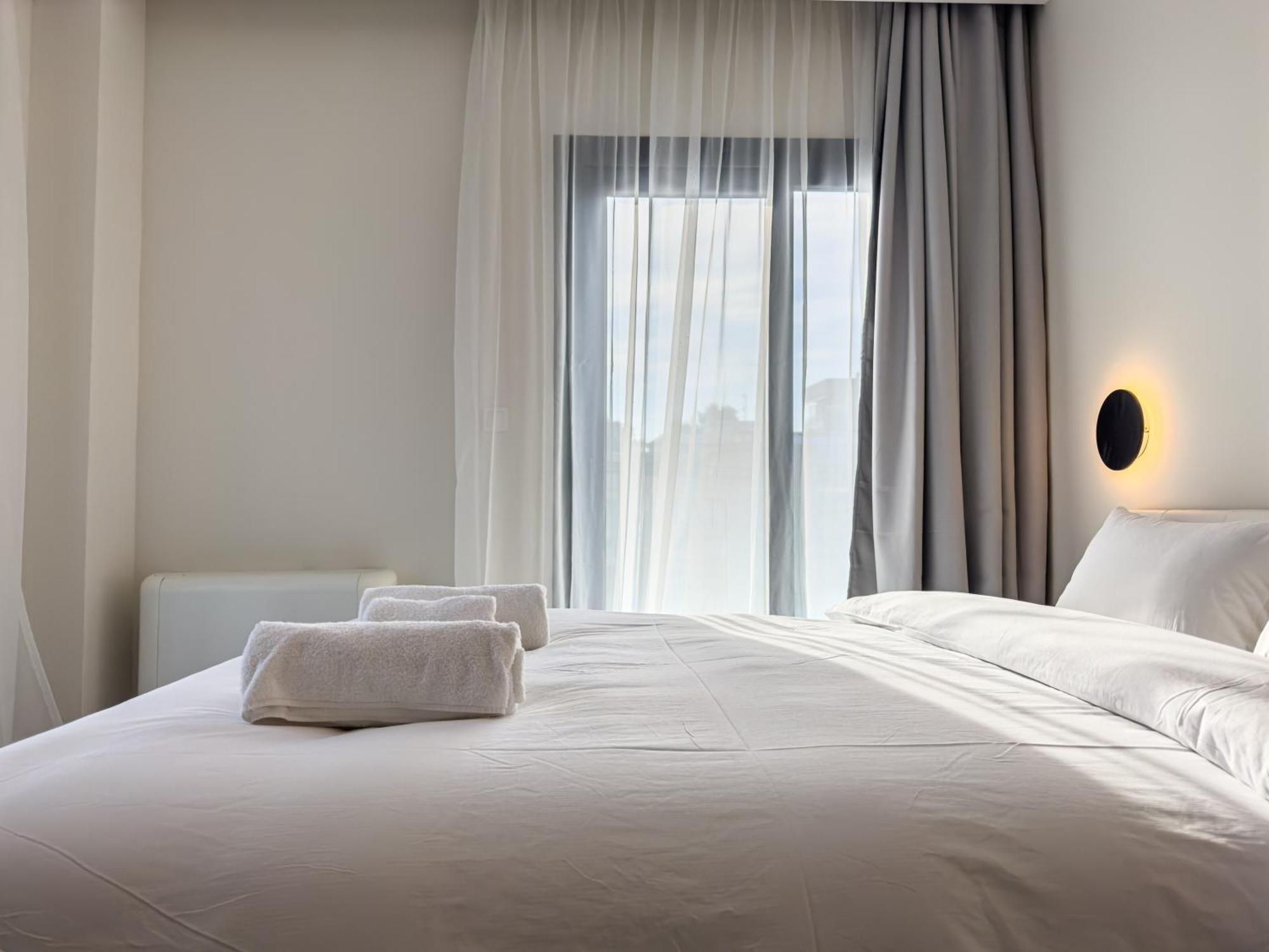 Villa 8 By Proliving Hospitality Thessaloníki Ngoại thất bức ảnh