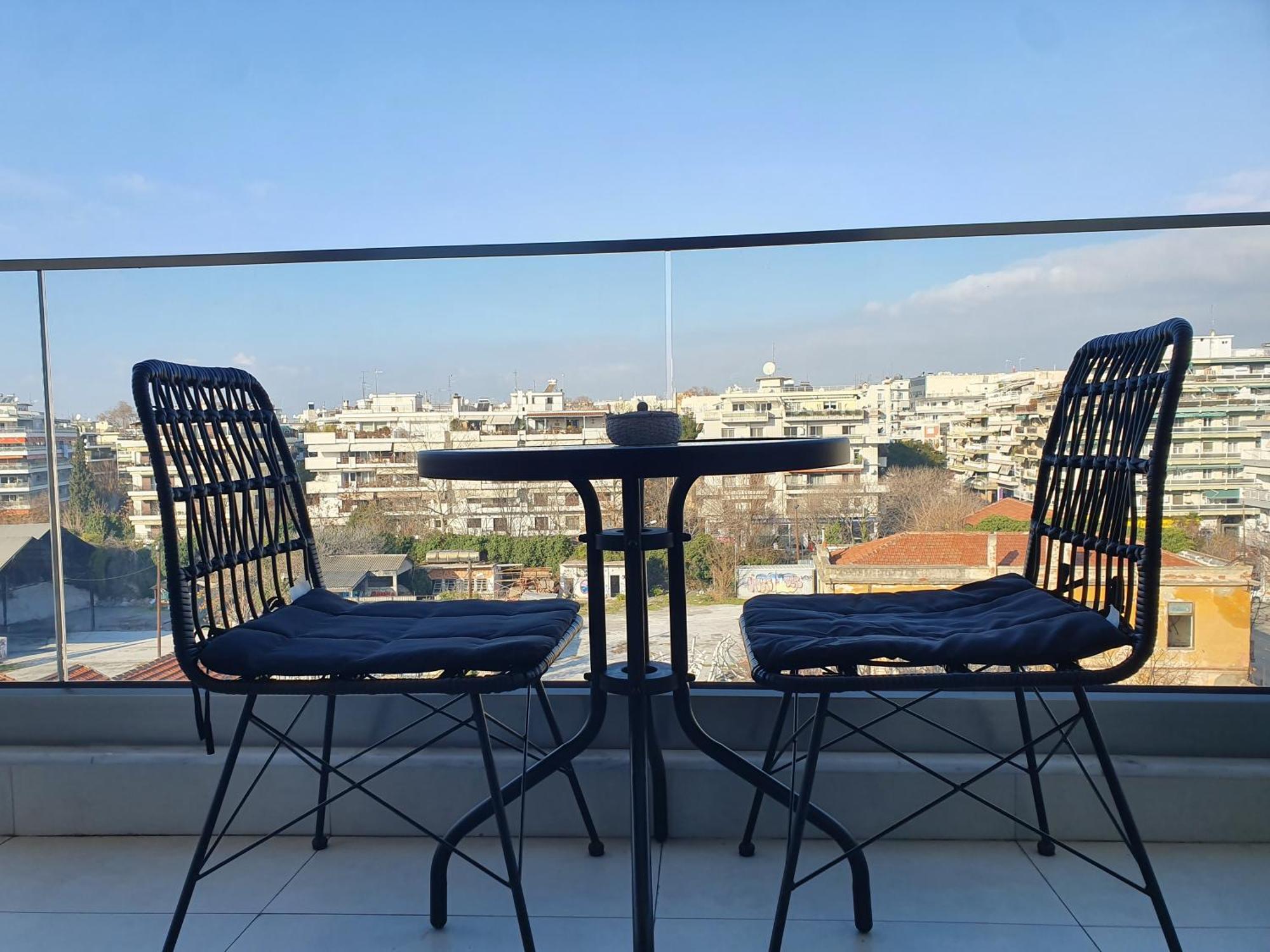Villa 8 By Proliving Hospitality Thessaloníki Ngoại thất bức ảnh