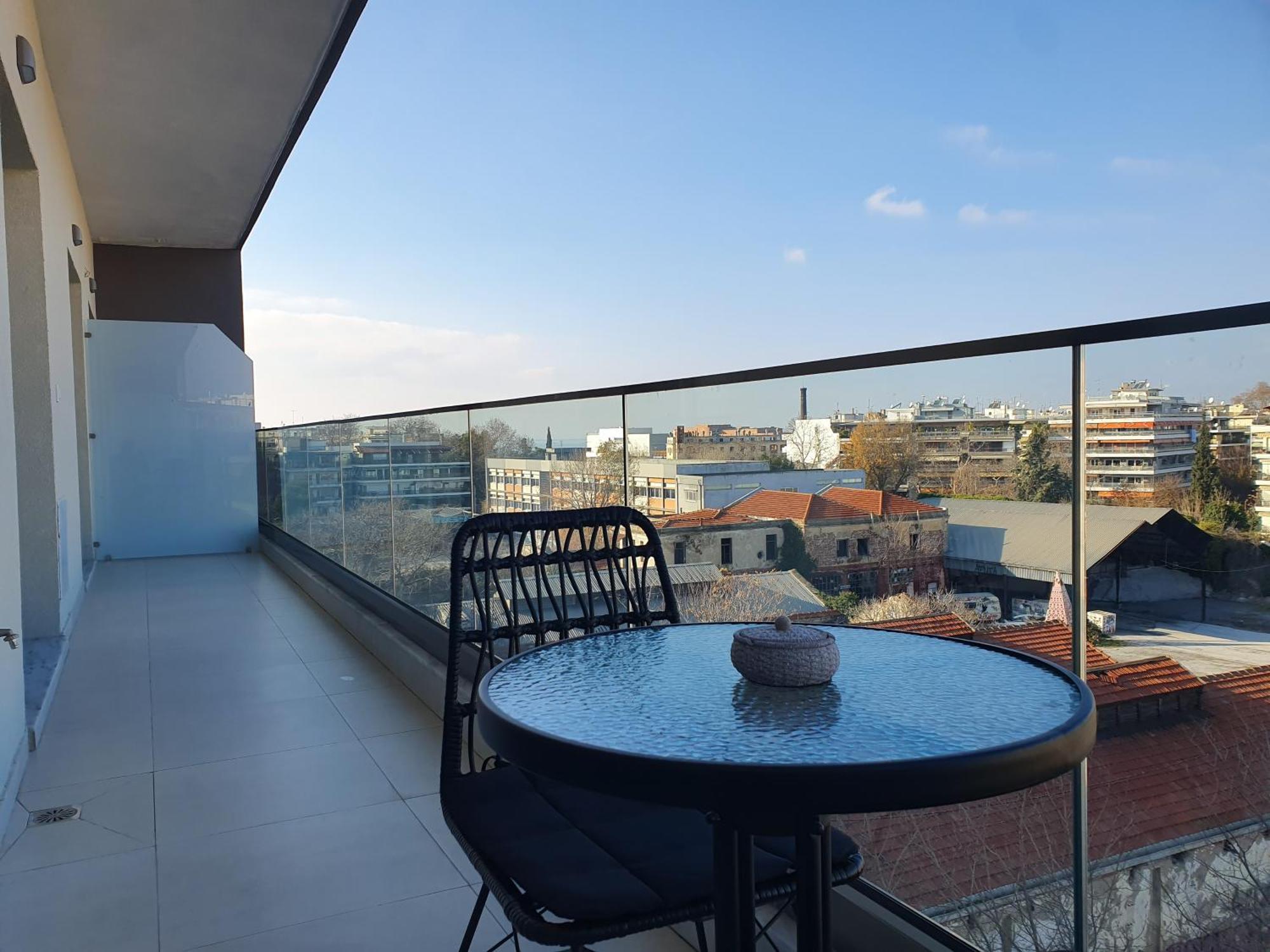 Villa 8 By Proliving Hospitality Thessaloníki Ngoại thất bức ảnh