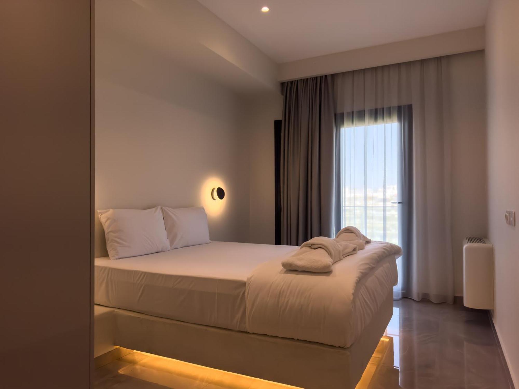 Villa 8 By Proliving Hospitality Thessaloníki Ngoại thất bức ảnh