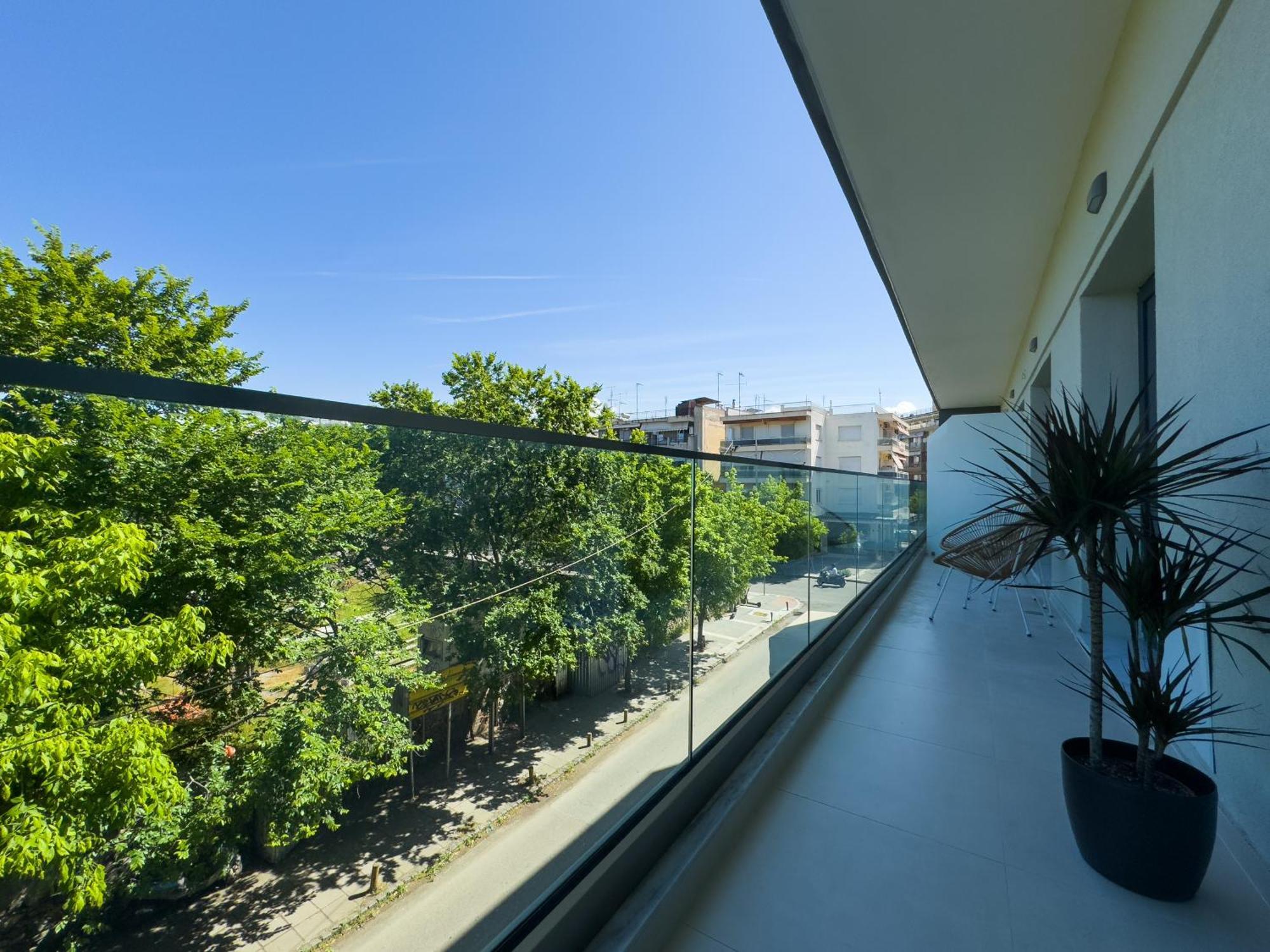 Villa 8 By Proliving Hospitality Thessaloníki Ngoại thất bức ảnh